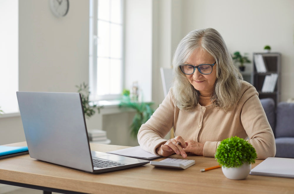 Pensione a 64 anni, quanto costa davvero l’uscita anticipata: fino a 366 euro in meno